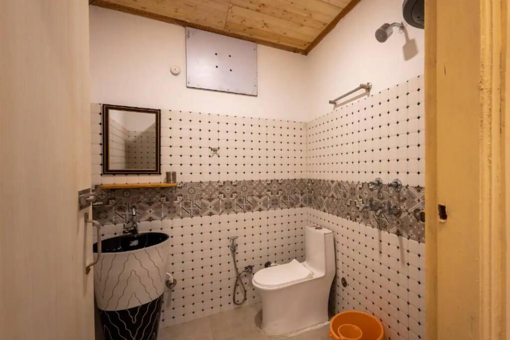 The Hill Story, Entire Chalet, Offbeat,Cozy Mussoorie Exteriér fotografie