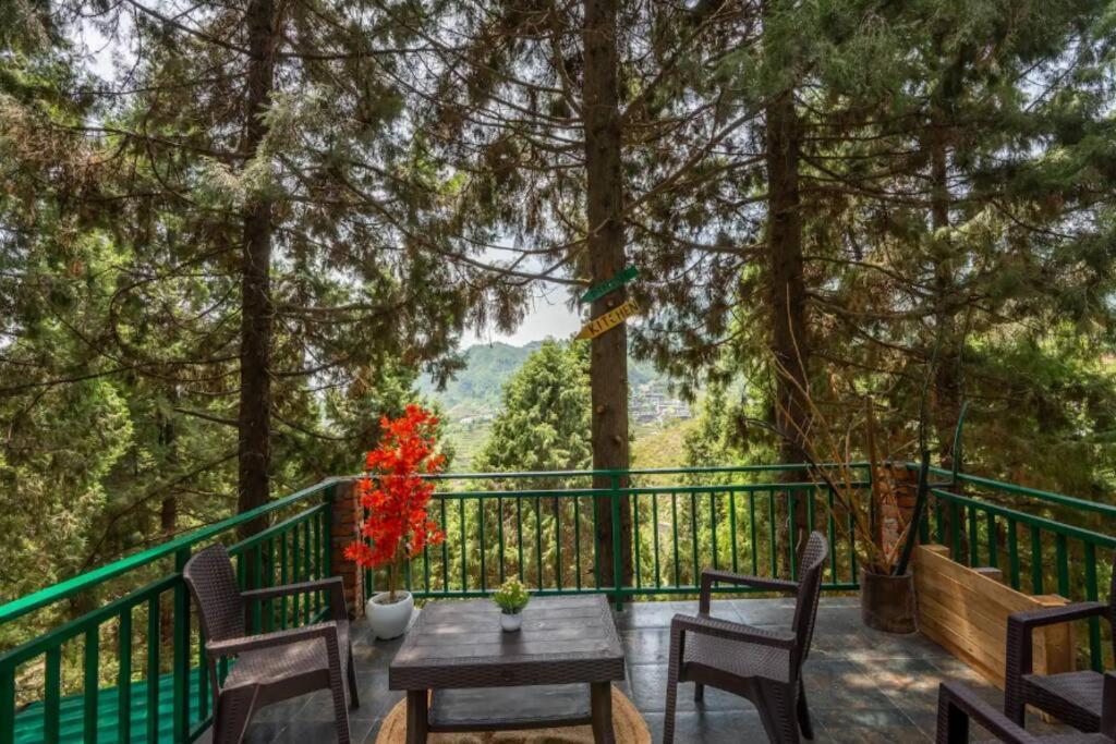 The Hill Story, Entire Chalet, Offbeat,Cozy Mussoorie Exteriér fotografie