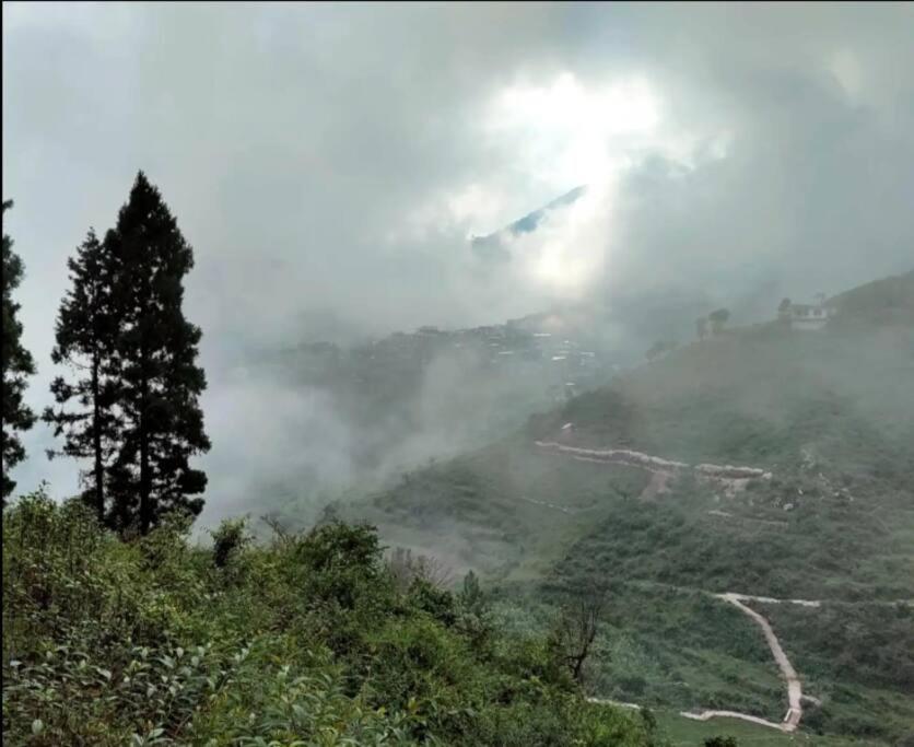 The Hill Story, Entire Chalet, Offbeat,Cozy Mussoorie Exteriér fotografie